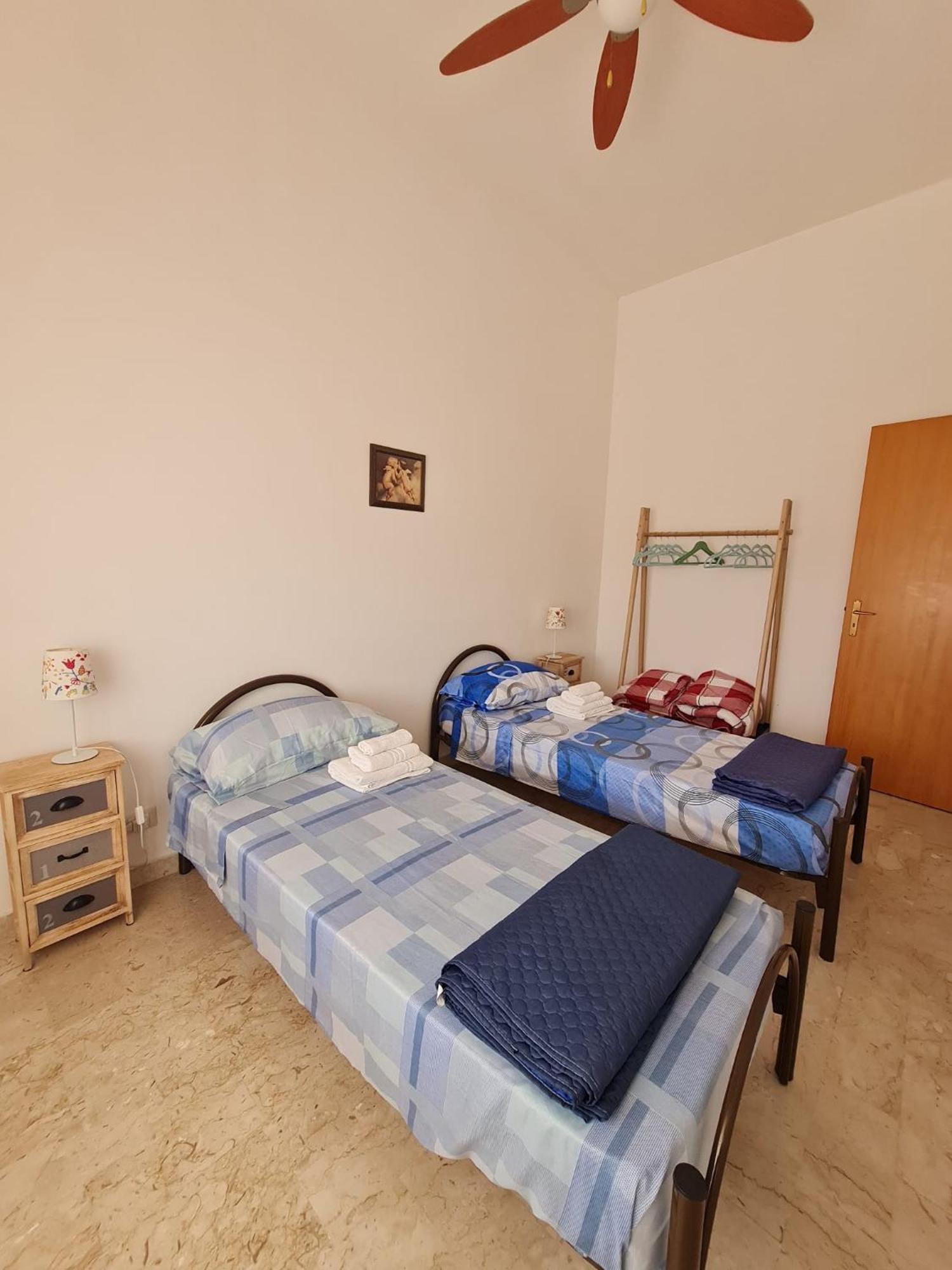 A Casa Di Rosa,Fronte Spiaggia, Piscina,Parcheggio トラーパニ エクステリア 写真